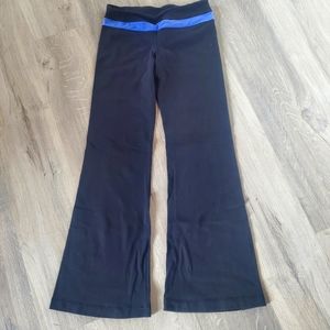 Lululemon black leggings